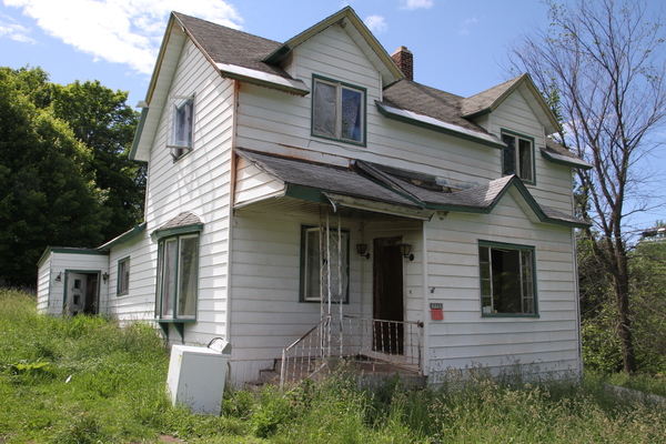 Lot 201