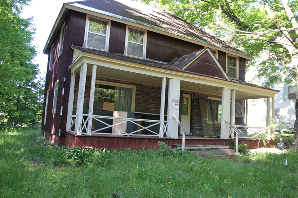 Lot 204