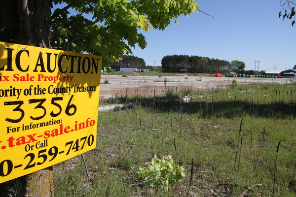 Lot 3356