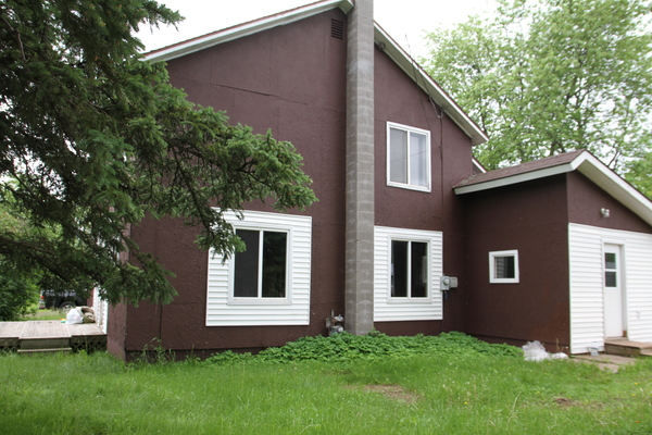 Lot 813