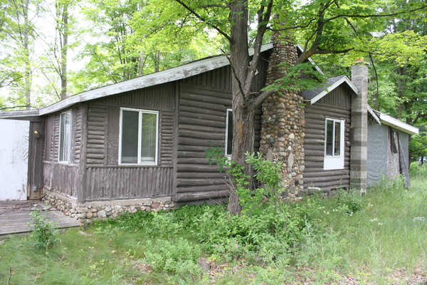 Lot 3924