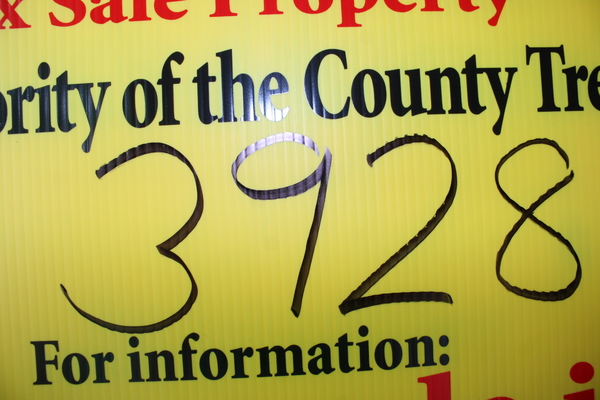 Lot 3928