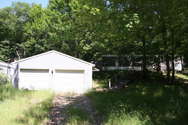 Lot 3961