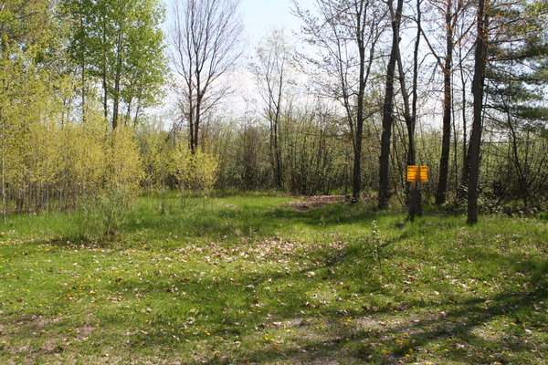 Lot 3757