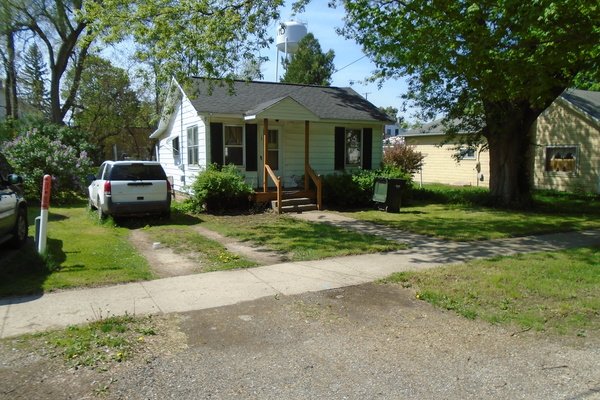 Lot 1909