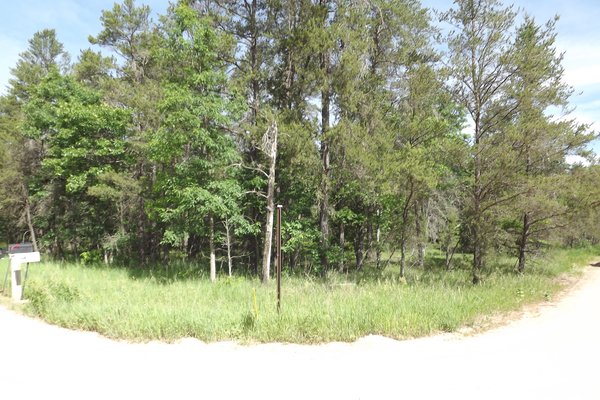 Lot 7182