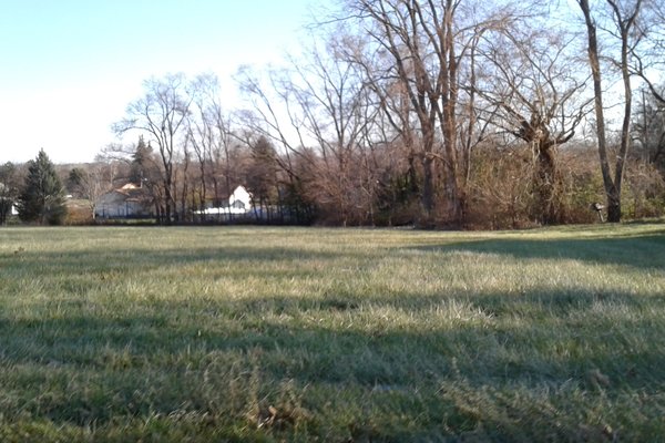 Lot 7208
