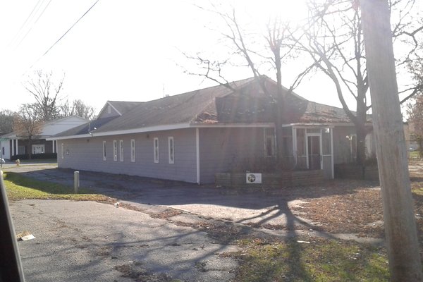 Lot 7211