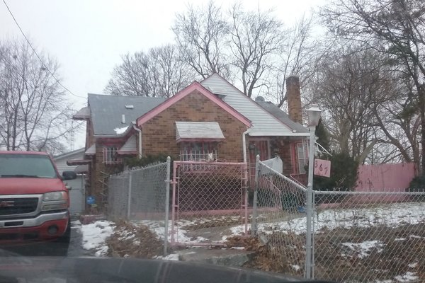 Lot 7329