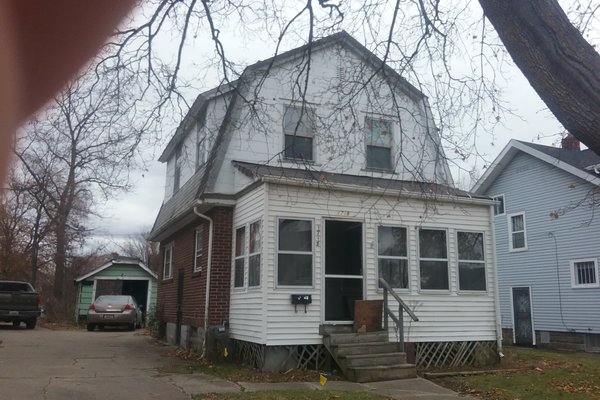 Lot 7360