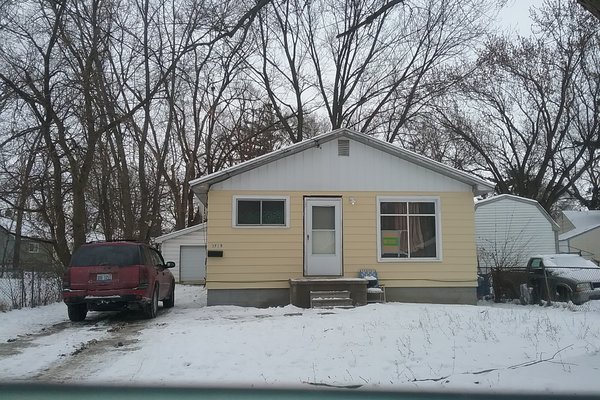 Lot 7390