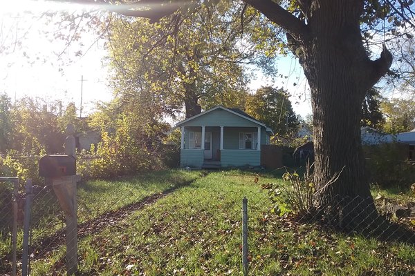 Lot 7435