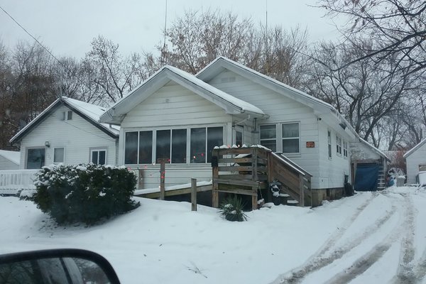 Lot 7484