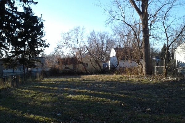 Lot 7633