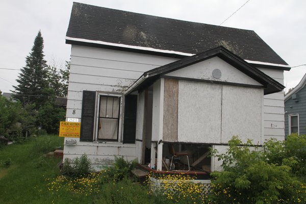 Lot 2521