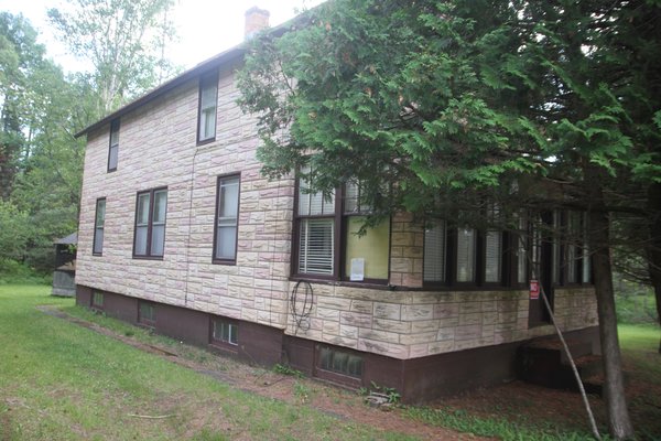 Lot 2809