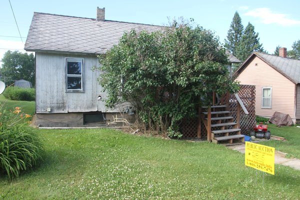 Lot 2815