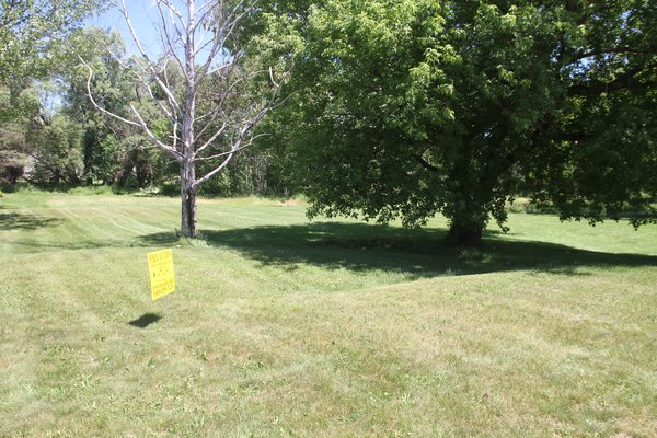 Lot 2824