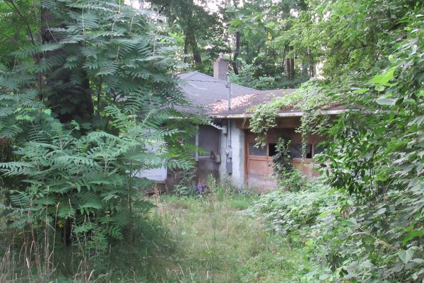 Lot 2930