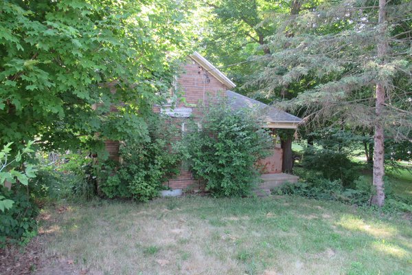 Lot 2931