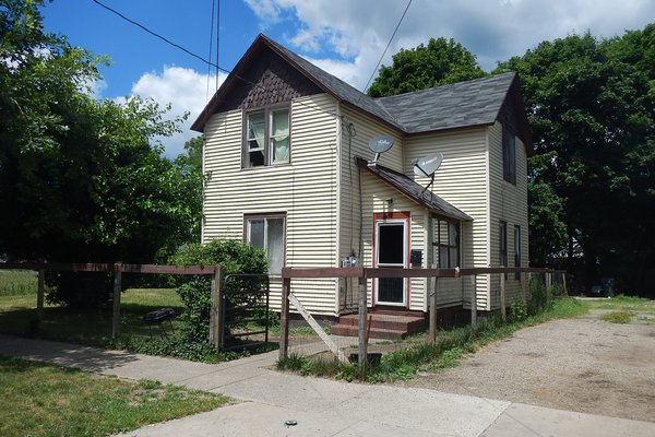 Lot 3136