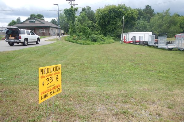 Lot 3318