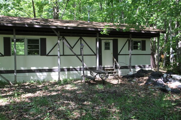 Lot 352