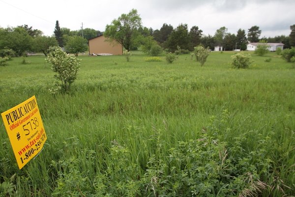 Lot 5738