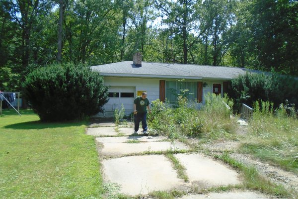 Lot 7703
