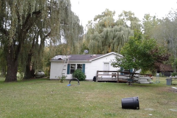 Lot 7995