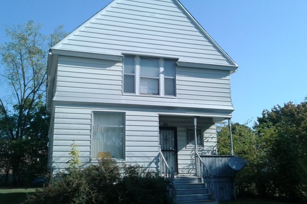 Lot 7827