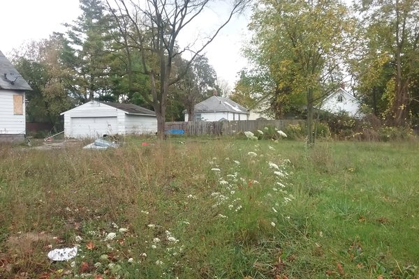 Lot 7835