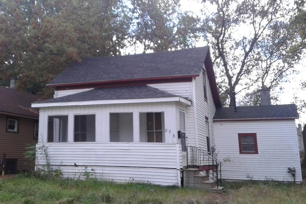 Lot 7898