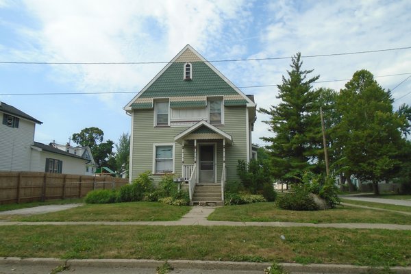 Lot 7912