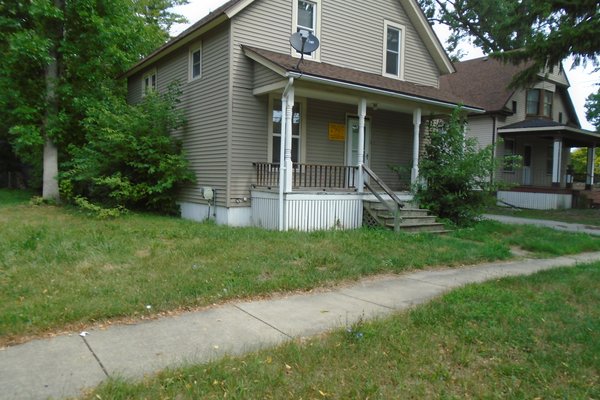 Lot 7915