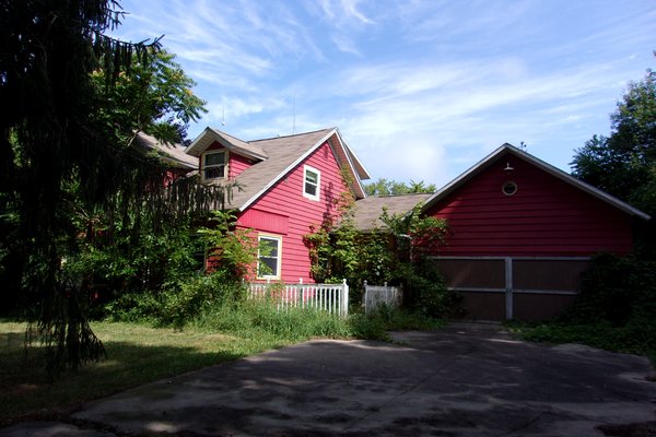 Lot 719