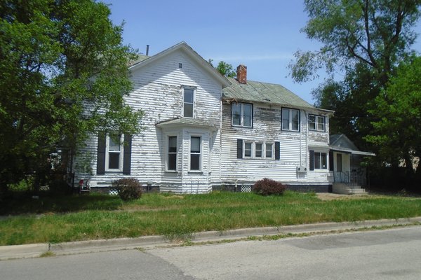 Lot 844